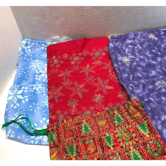Lot of 5 Fabric Gift Bags Sacks Christmas Winter Patterns Drawstring - Picture 5 of 12